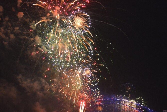 Luxury Sydney Harbor New Years Eve Fireworks Dinner Cruise 2026-7 - The 9pm display and the illuminated vessels