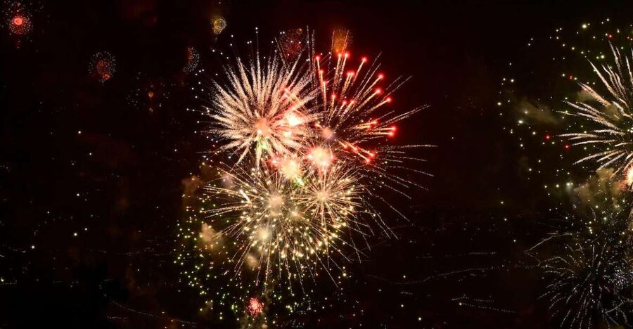 Madeira: New Years Eve Fireworks Catamaran Cruise - A short cruise beneath the Christmas lights