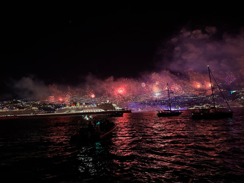 Madeira: Pre-Sell New Year’s Eve - Fireworks at Sea 2025/26 - Key points to know before booking