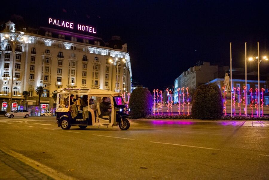 Madrid: Private Christmas Lights Tour by Eco Tuk-Tuk - Cibeles Fountain and the Bank of Spain
