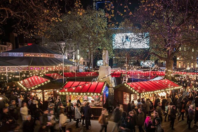 Magical London Christmas Lights Walking Tour with a Londoner - Why this Christmas walk works better than a bus tour