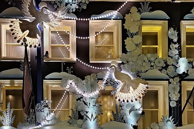 Magical London Christmas Lights Walking Tour with a Londoner - Starting at The Clermont London, Charing Cross