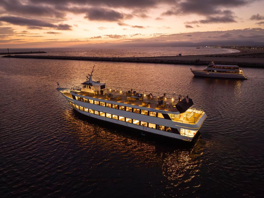 Marina Del Rey: Christmas Eve Buffet Brunch or Dinner Cruise - The Dinner Menu and Traditional Holiday Plates