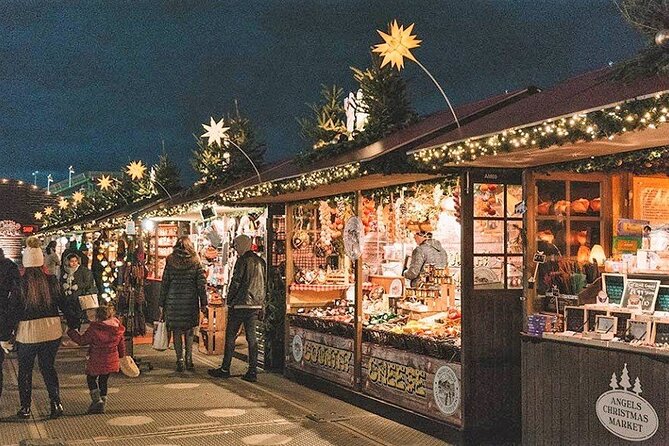 mountain Christmas villages tour - Agros, 45 minutes of lights and local flavor