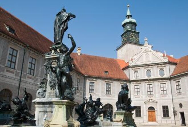 Munich Christmas Market Small Group Tour with Gingerbread Heart - Key points to know before booking