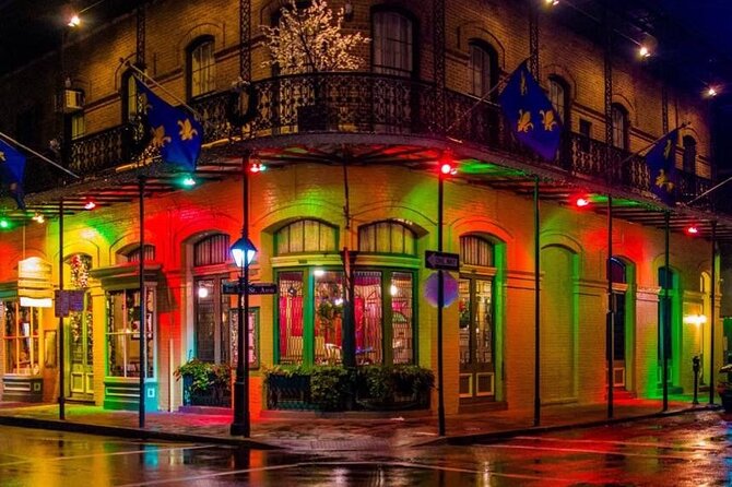 New Orleans French Quarter: Seasonal Christmas Tour - LaLaurie Mansion, ghosts, and voodoo