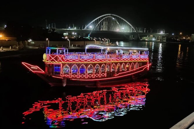 New Year Fireworks Cruise. Witness the spectacular fireworks in Dubai - Cleanliness, service, and the mixed record