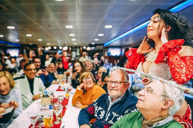 New Year's Party on the Bosphorus Dinner Cruise - Drinks and champagne options