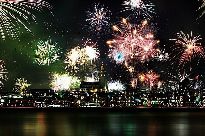 New Years Fireworks by Boat from Reykjavik - What the two-hour evening actually feels like