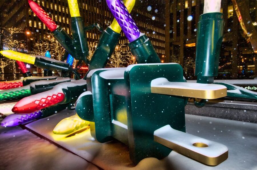 New York City: Holiday Lights Extravaganza Walking Tour - Forty-five minutes at Bryant Park’s Winter Village