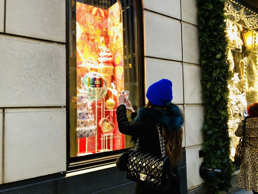 New York Holiday Lights and Movie Sites Bus Tour - Fifth Avenue windows and the best holiday displays