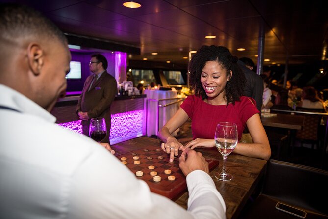 New York Pier 15 New Year's Eve Buffet Dinner Cruise - Fireworks and the midnight moment