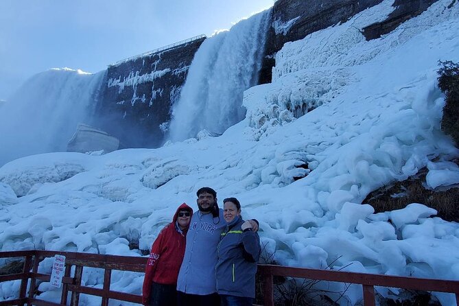 Niagara Falls NY small group Winter Wonderland Tour - Why winter is the right season for this Falls tour