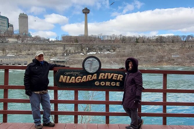 Niagara Falls NY small group Winter Wonderland Tour - The guides are a major part of the value