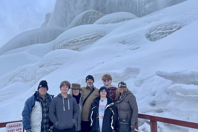 Niagara Falls USA Winter Wonderland State Park Tour with Pickup - The four-and-a-half-hour plan