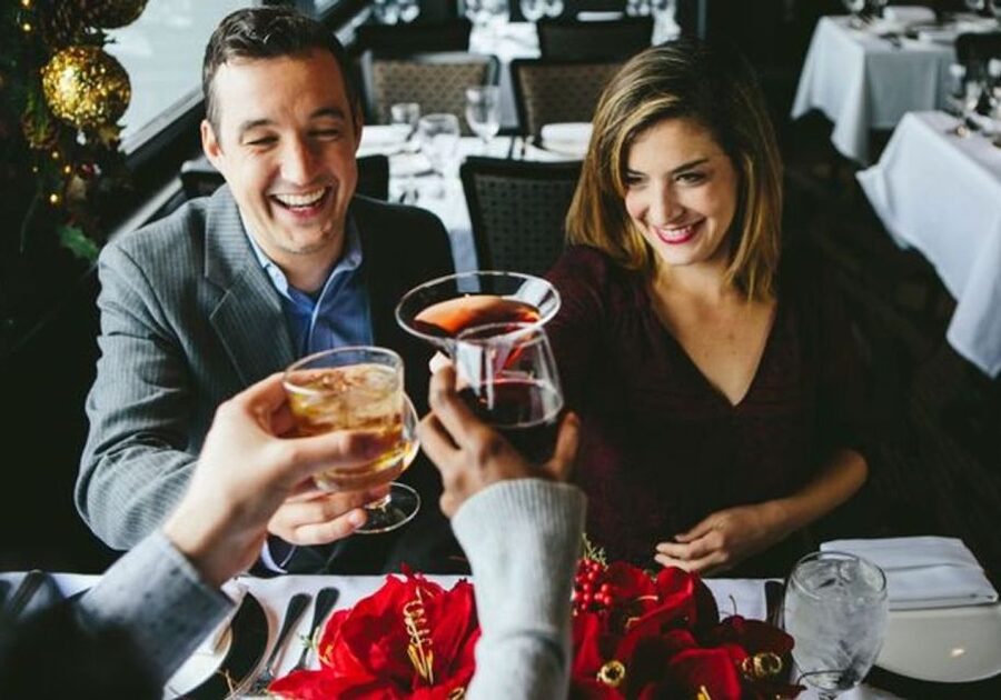 NYC: Christmas Day Buffet Brunch or Dinner Harbor Cruise - Music, games, and the mood onboard