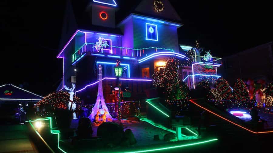 NYC: Christmas Lights Tour and Dyker Heights - Who will enjoy this Christmas tour most