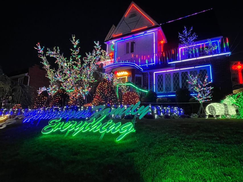 NYC | French guided tour of Christmas in Brooklyn - From Dumbo’s waterfront to Brooklyn Heights at sunset