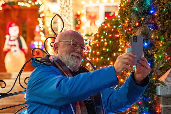 NYC Holiday Lights and Dyker Heights Luxury Bus Tour - Walking, crowds, and mobility