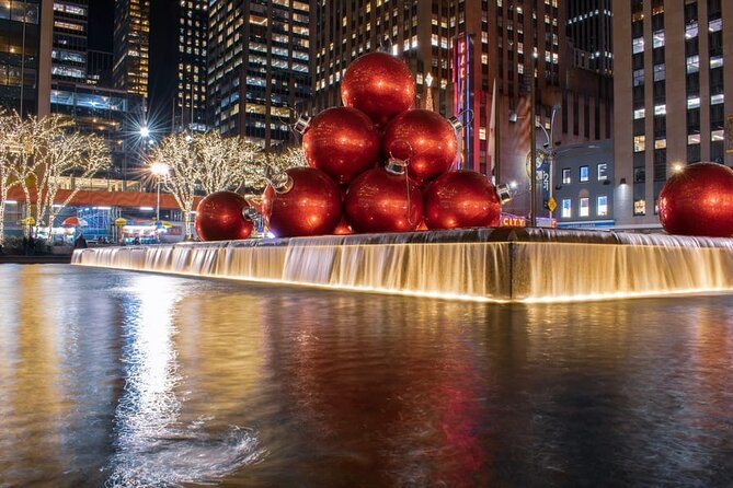 NYC Holiday Lights and Magic Pedicab Tour - Why the private pedicab format matters