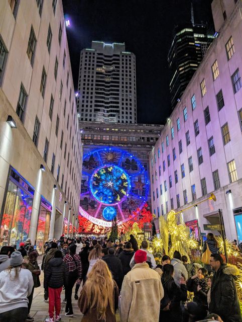 NYC: Holiday Lights Guided Bus Tour - A food stop in Lower Manhattan