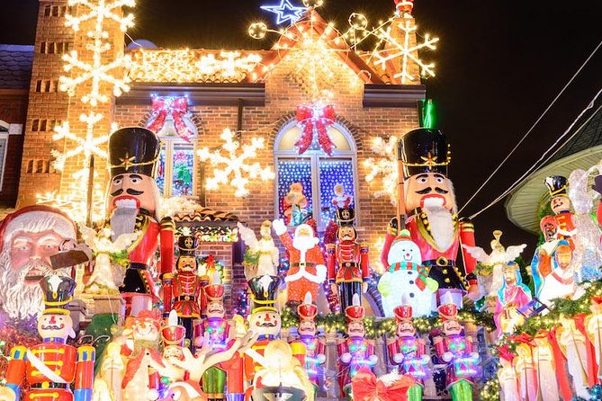 NYC Private Holiday Lights Tour - The ride from Manhattan to Brooklyn