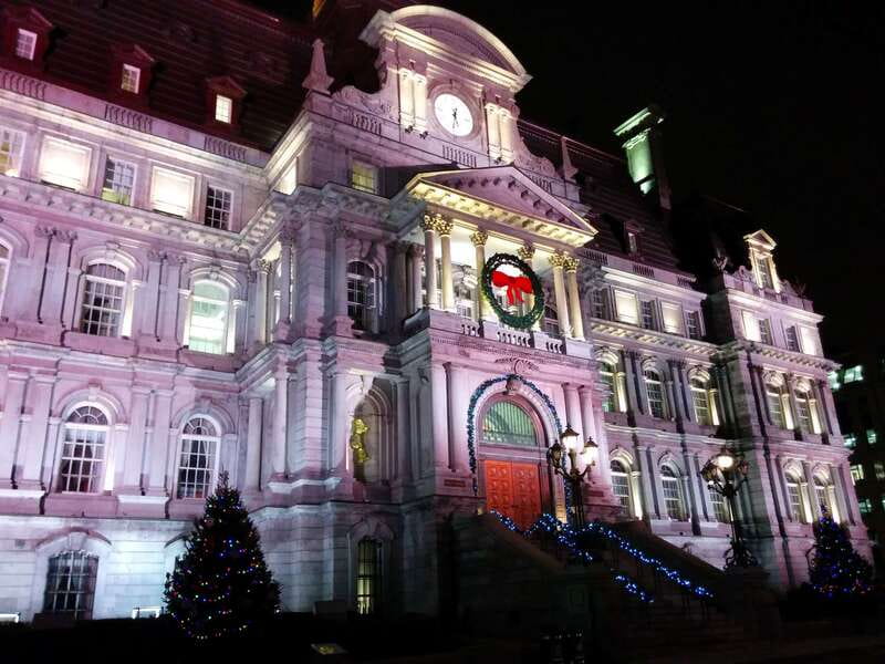 Old Montréal Small-Group Christmas Tour - French Canadian Christmas customs from New France