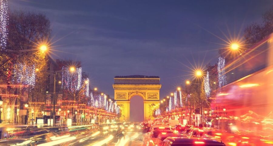 Paris: Bastille Day Special Evening Cruise - Should you book the Bastille Day dinner cruise?