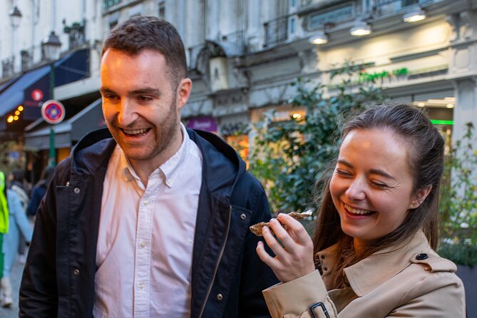 Paris Christmas Food Tour with a Local Guide, and Seasonal Treats - Why this Christmas food walk is different