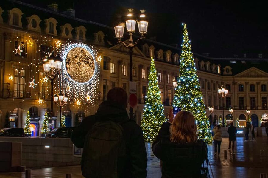 Paris Christmas Lights Walking Tour with Local Guide - Tuileries Garden gives the route breathing room