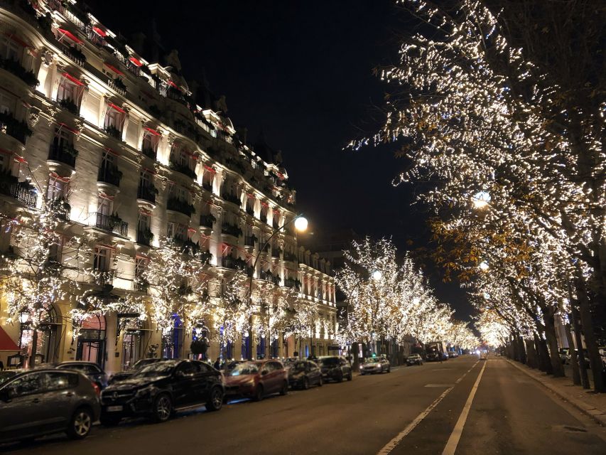 Paris Christmas Lights Walking Tour with Local Guide - The 1st arrondissement connects the famous stops