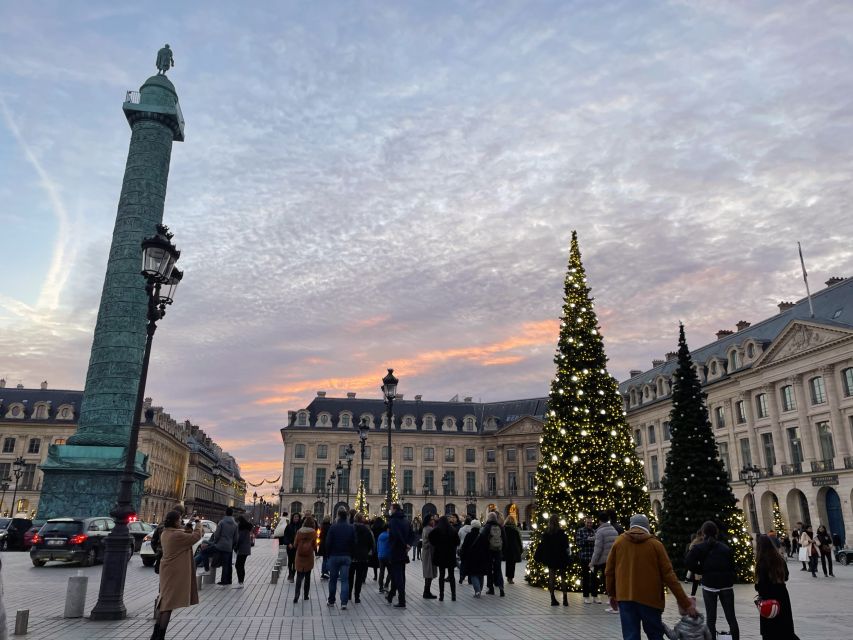 Paris Christmas Lights Walking Tour with Local Guide - Palais-Royal brings history and holiday style together