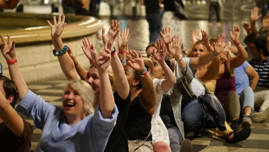 Paris: Guided New Year's Eve Bar Crawl with Drink - Why a guided New Year’s Eve crawl works in Paris