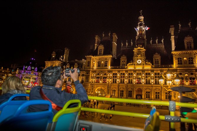 Paris Tootbus Festive Christmas Lights Tour - Price, timing, and the real value