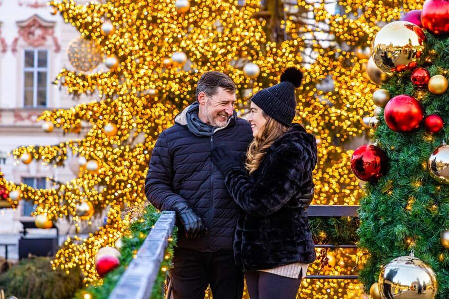 Prague: Christmas/Easter Markets Tour with Photoshoot - Starting in Old Town Square