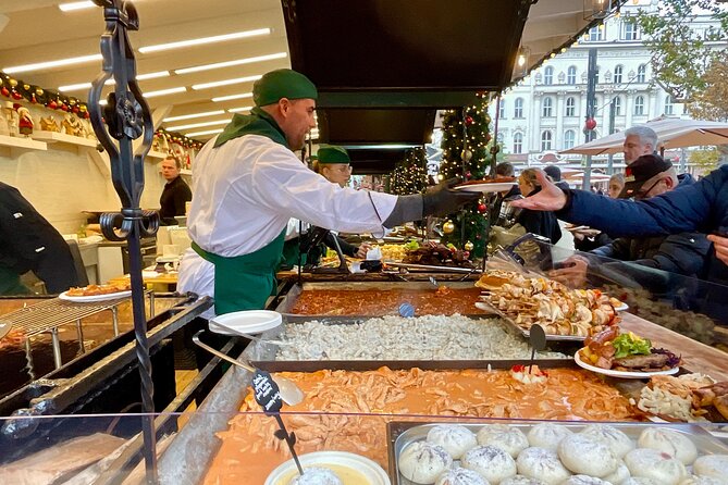 Private Budapest Christmas Market Tour with Chimney Cake & Mulled Wine - The guides and the value of a private conversation