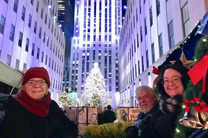 Private Christmas Lights Horse Carriage Tour In New York City - Rockefeller Center and the Christmas tree