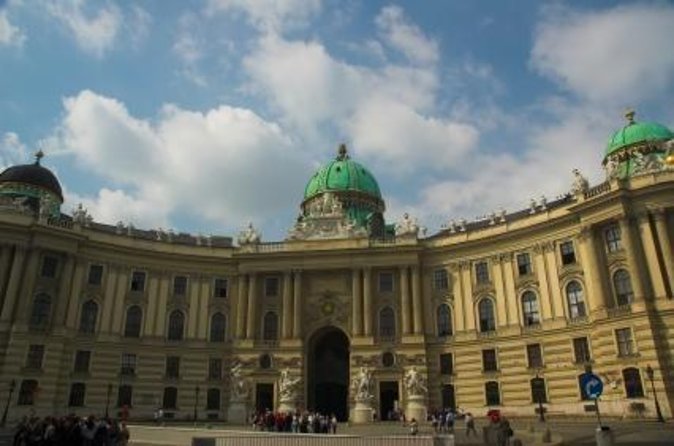 Private Christmas Markets Walking Tour Vienna - Key points at a glance