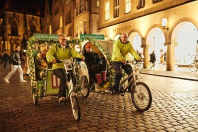 Private Christmas Tour in Münster including Glühwein