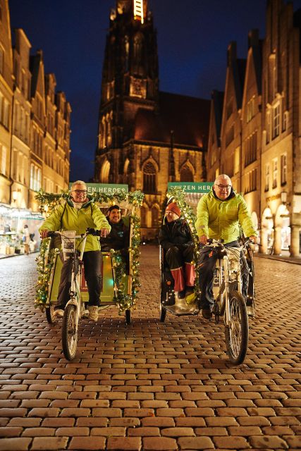 Private Christmas Tour in Münster including Glühwein - A private guide who follows your interests