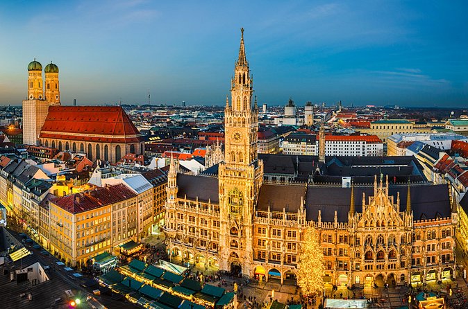 Private Munich Christmas Walking Tour + Glühwein & Snacks - Is $588.93 per person reasonable?