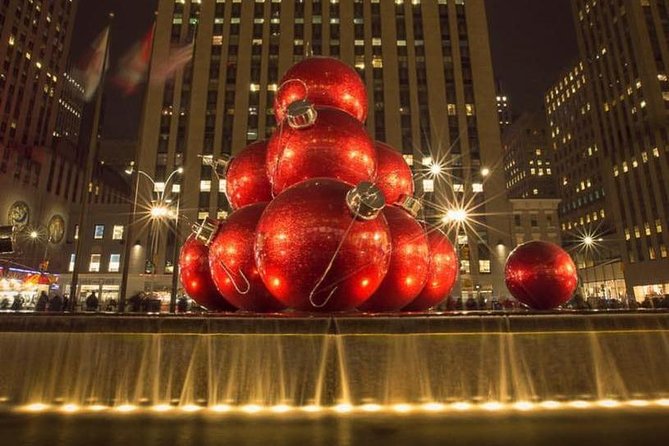 Private New York City Christmas Walking Tour - Starting inside St. Patrick’s Cathedral