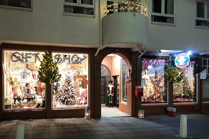 Private Reykjavik Christmas Food Tour - Coffee, a Christmas market, and Icelandic trolls