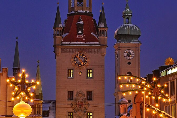 Private tour of Munich's most beautiful Christmas markets - The English Garden and its favorite market