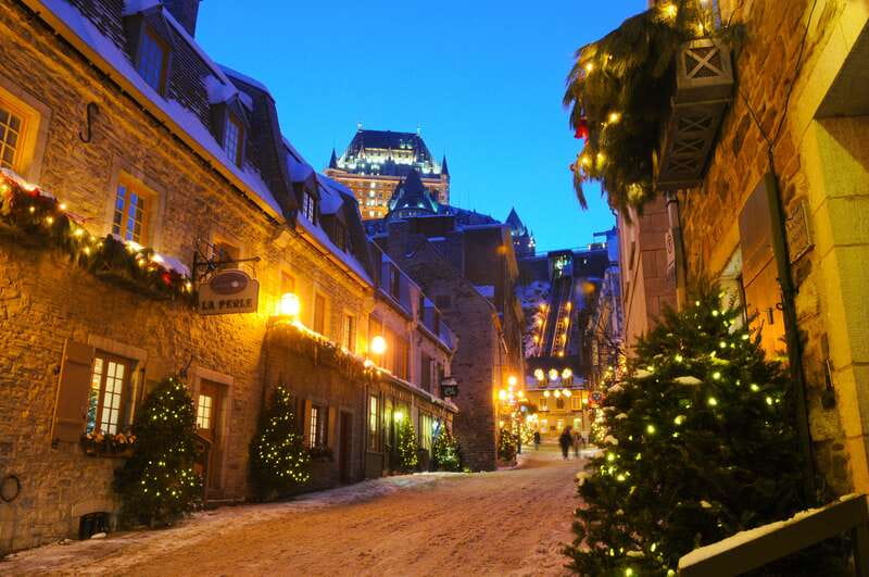 Quebec City: Christmas Magic Walking Tour in Old Quebec - Starting at Sainte-Anne Street