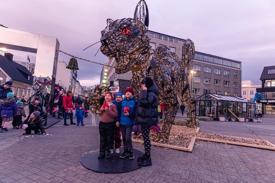 Reykjavik: Christmas Walking Tour with Icelandic Traditions - Starting at Ingólfstorg near Hlöllabátar