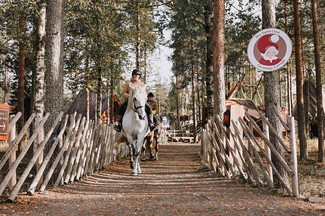Riding Tour with Finnhorses at Santa Claus Village - The campfire finish makes a short ride feel complete