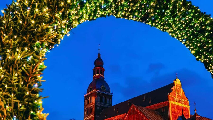 Riga: Old Town Legends & Christmas Spirit Walking Tour - Town Hall Square and St. Peter’s Church