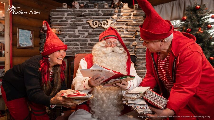 Rovaniemi: Meet Santa Claus, Reindeer Sleigh Ride & Huskies - The 400-meter reindeer sleigh ride