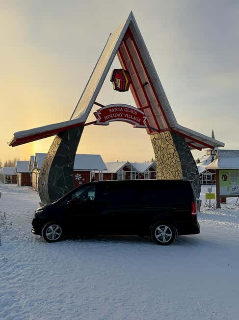 Rovaniemi: Private Santa Claus Village Tour & Sleigh Ride - A peaceful ride with reindeer